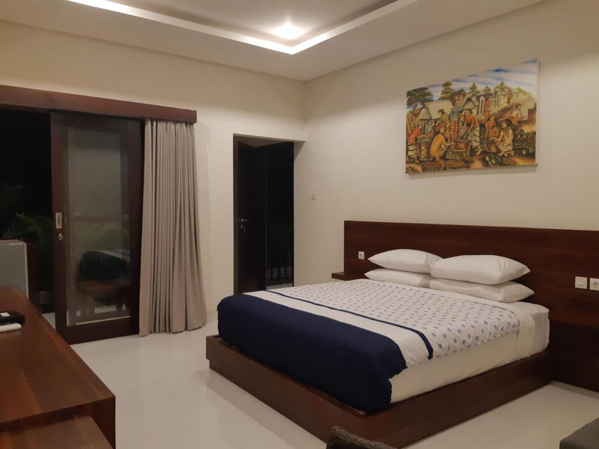 The New Moon Seminyak Hotell Exteriör bild